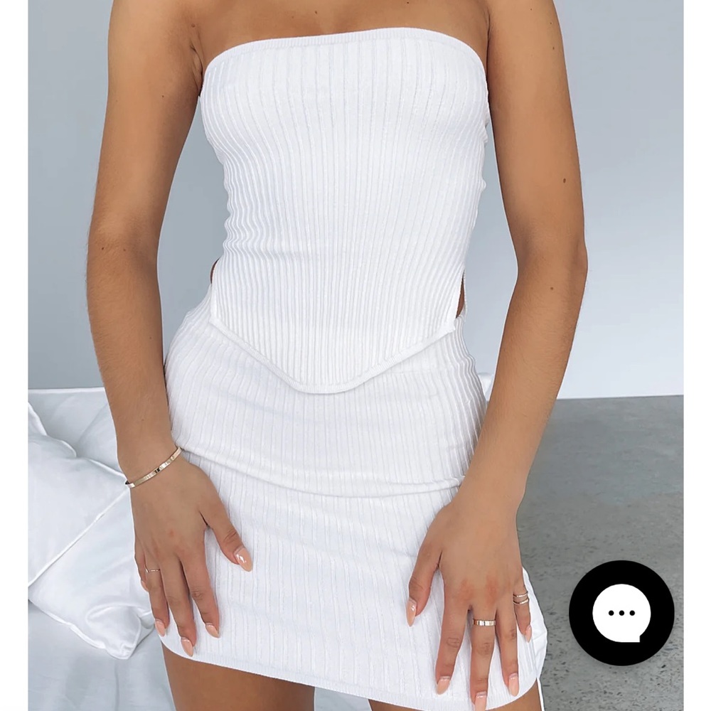White fox white skirt set